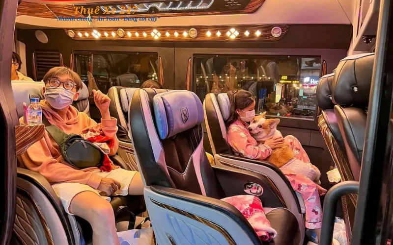 Thuê xe Limousine 9 chỗ đi Vũng Tàu